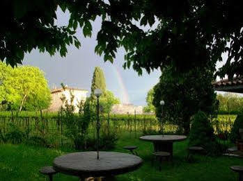 Agriturismo Radamez Monzambano Exterior photo